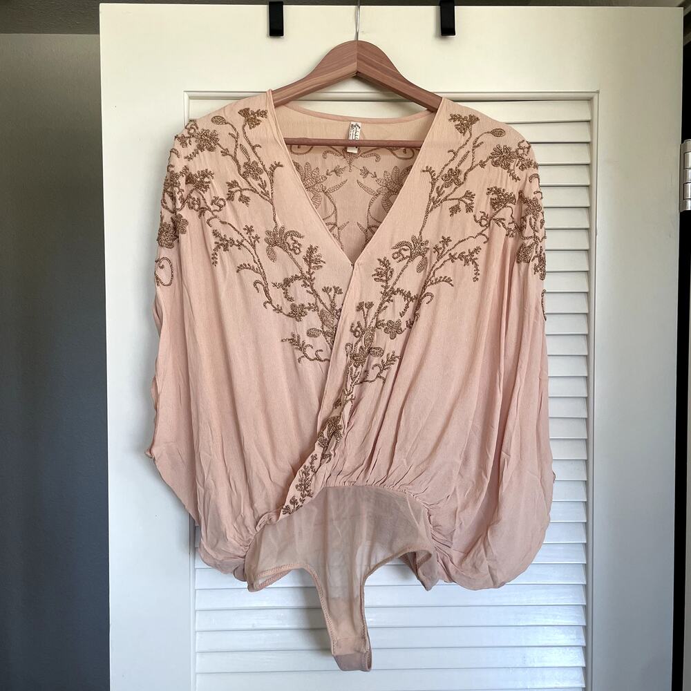 Free People Pretty in Peach Summer Lover Beaded Embroidery Wrap Bodysuit Small - Picture 4 of 14